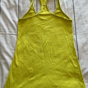 LULULEMON COOL RACERBACK Tank SIZE 6